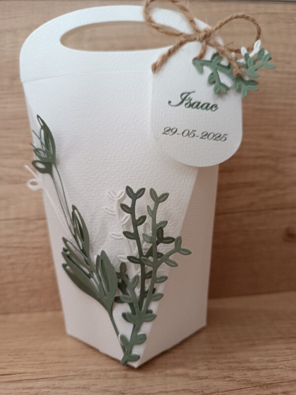 🌟 Coup de cœur – Boîte artisanale spéciale Baptême